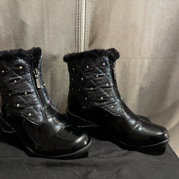 Khombu Boots Woman’s Custom Bling Fur Lined Winter Snow Boots Size 8 Rine Stone - Picture 1 of 9